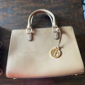 Henri Bendel top handle bag, never been used, excellent condition